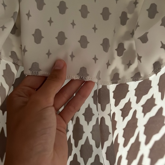 Perceptions cream and brown pattern dress size medium - Picture 6 of 6